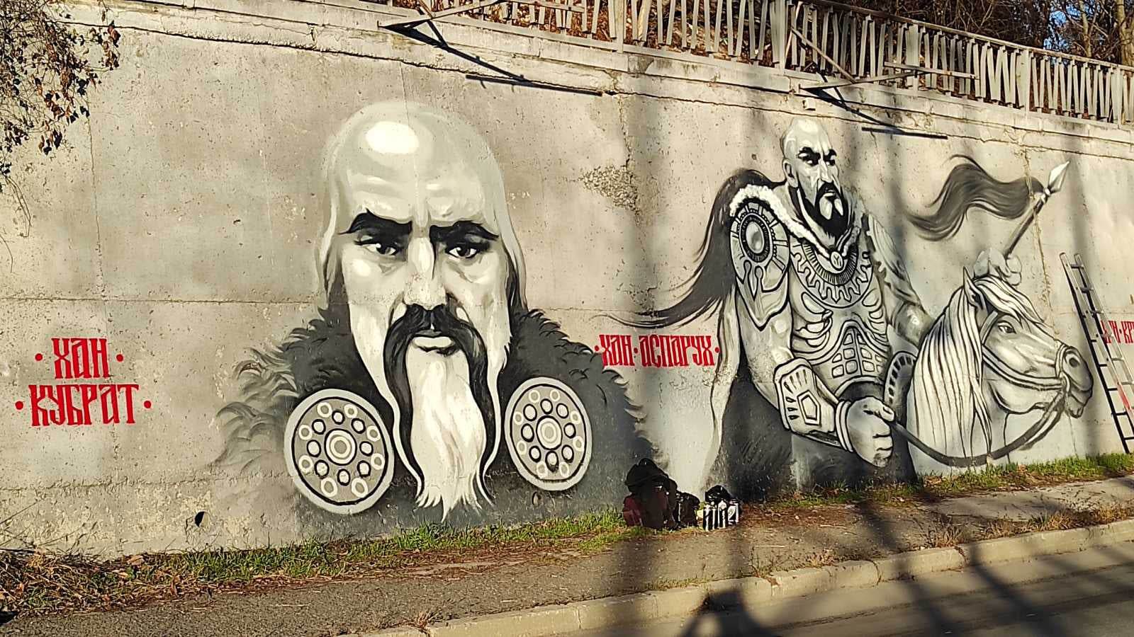 Свързани файлове